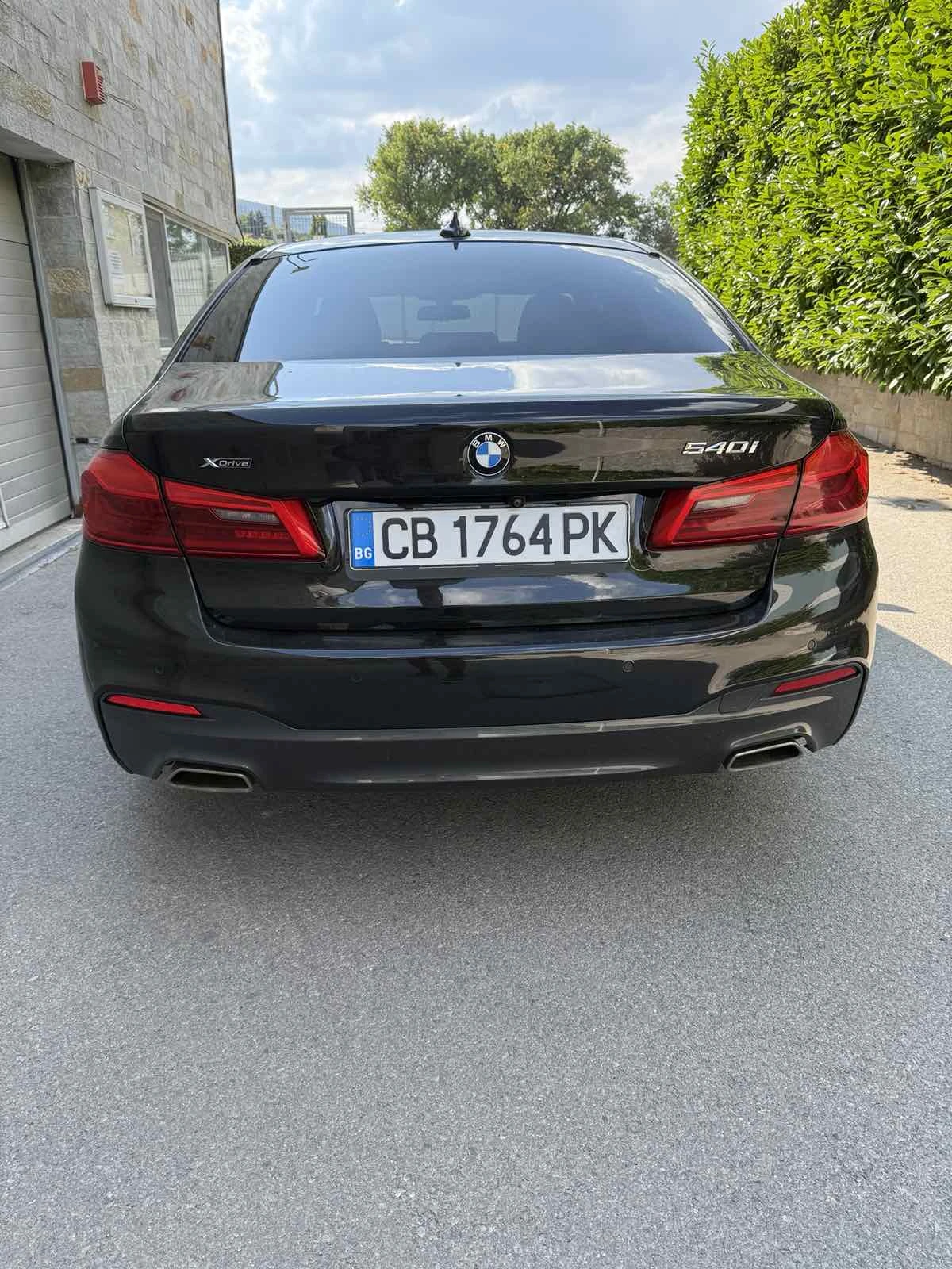 BMW 540 540i xDrive, снимка 2 - Автомобили и джипове - 56155727