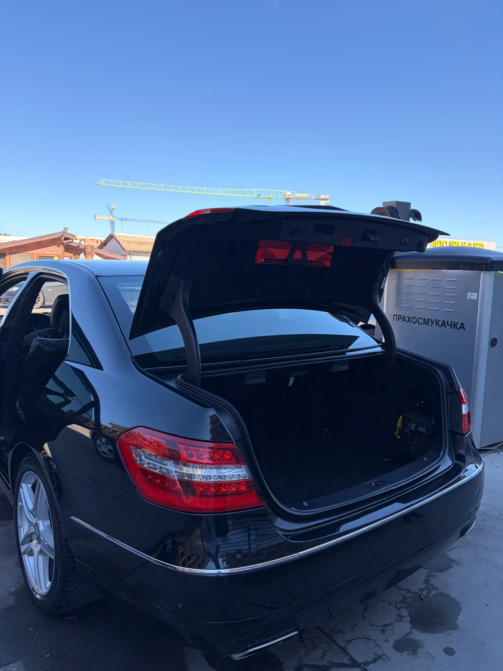 Mercedes-Benz E 350, снимка 10 - Автомобили и джипове - 56368217