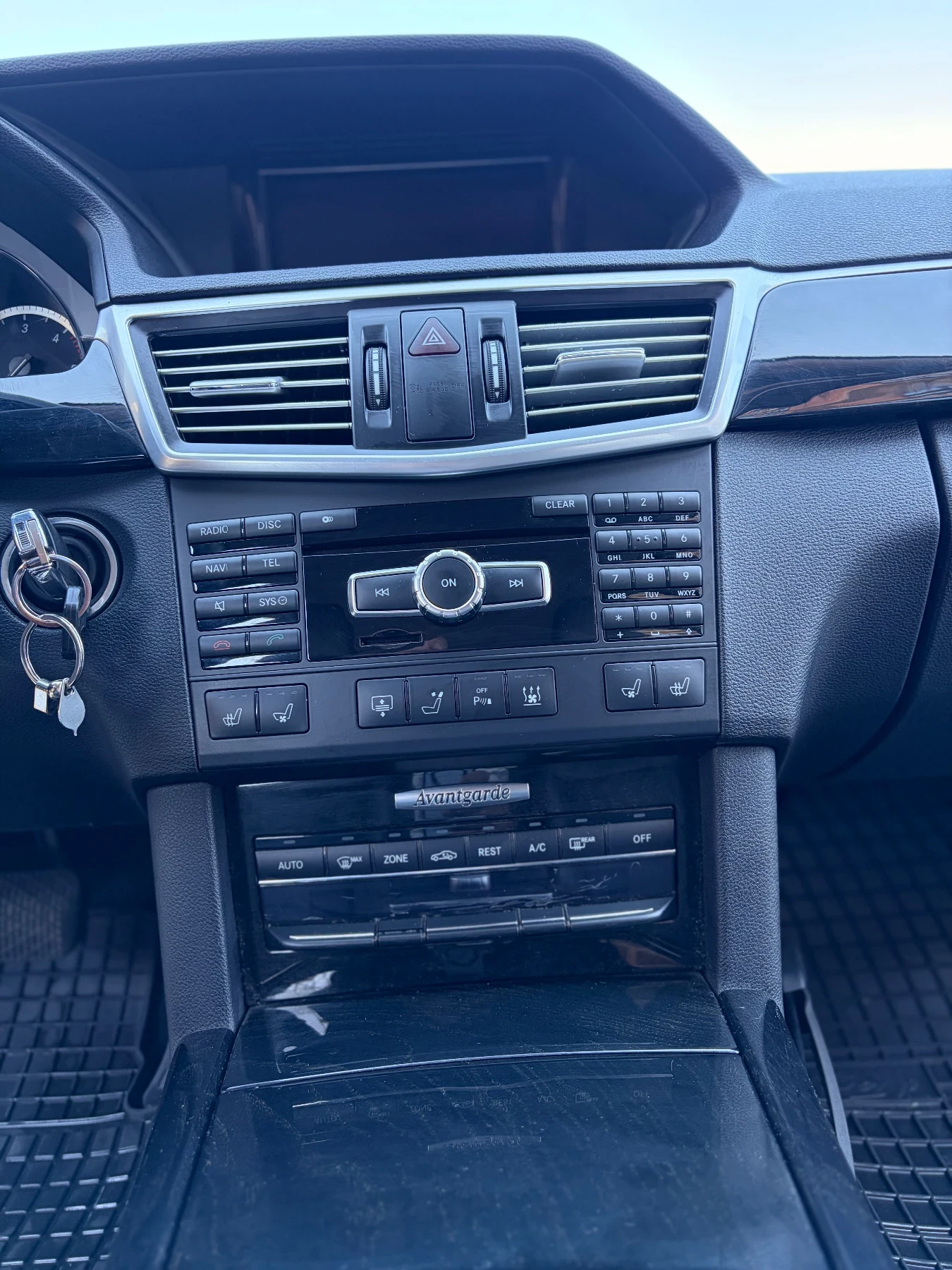 Mercedes-Benz E 350, снимка 2 - Автомобили и джипове - 56368217