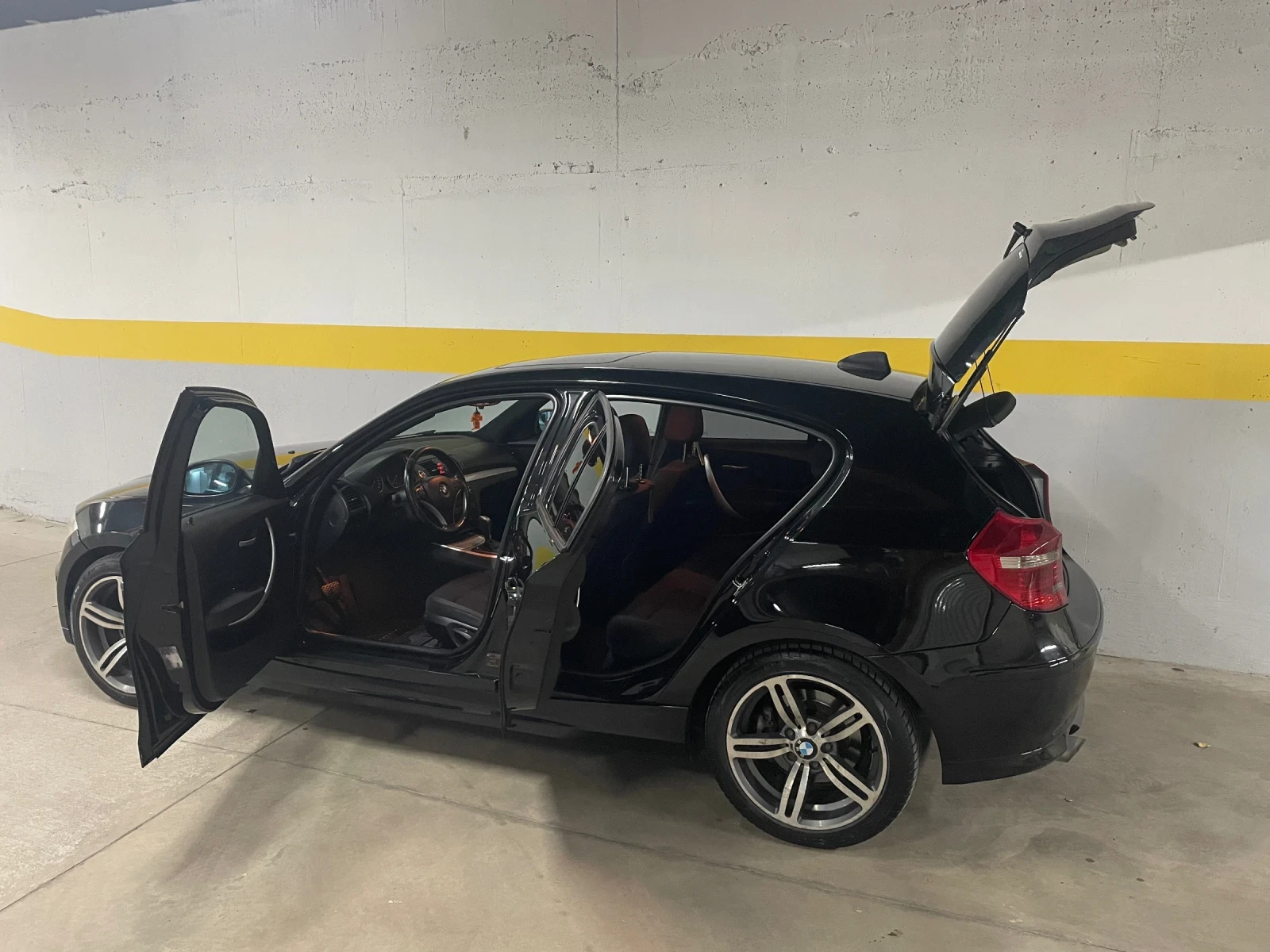 BMW 120, снимка 8 - Автомобили и джипове - 56647079