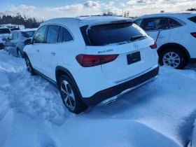 Mercedes-Benz GLA 250  4MATIC| PANORAMA| AMBIENT| CARFAX| , снимка 4