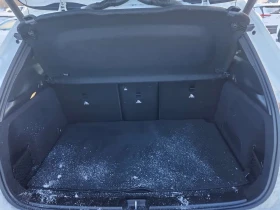 Mercedes-Benz GLA 250  4MATIC| PANORAMA| AMBIENT| CARFAX| , снимка 13