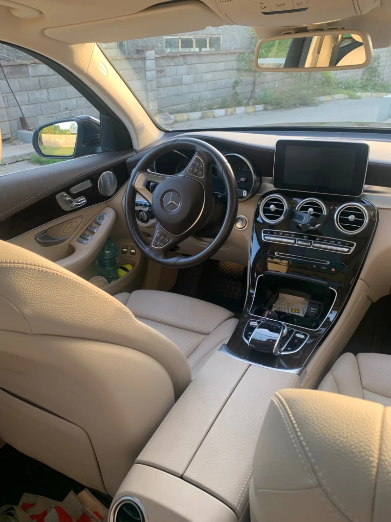 Mercedes-Benz GLC 250, снимка 1 - Автомобили и джипове - 47998241