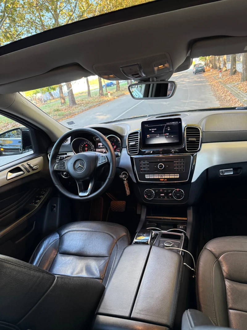 Mercedes-Benz GLE 350, снимка 10 - Автомобили и джипове - 52800767