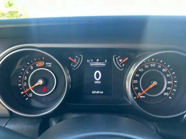 Jeep Wrangler Sport, снимка 17 - Автомобили и джипове - 55510113