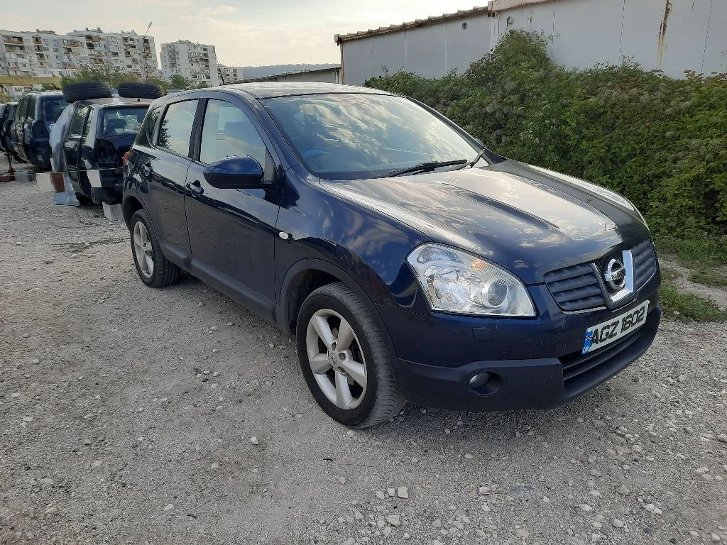 Nissan Qashqai 2.0 DCI - изображение 2