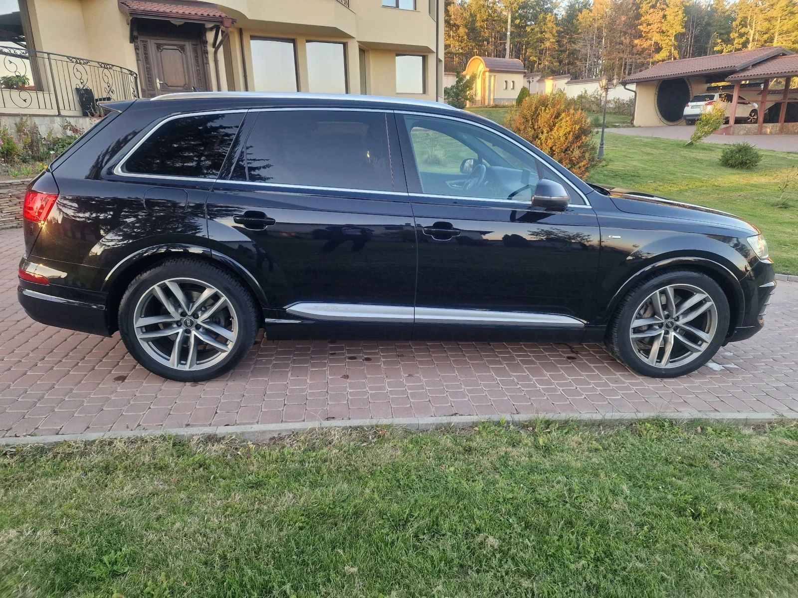 Audi Q7 S line 3.0 Disel 7 местна - изображение 5