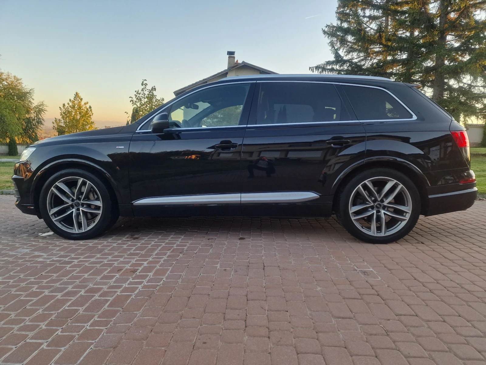 Audi Q7 S line 3.0 Disel 7 местна - изображение 3