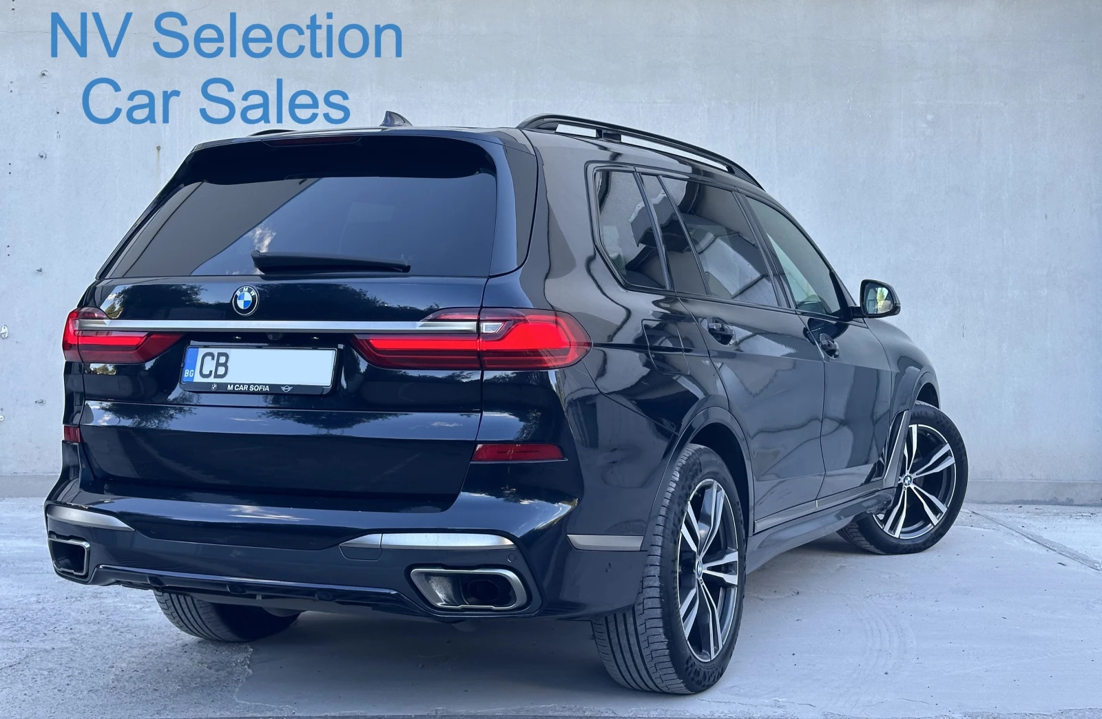 BMW X7 M50d xDrive от БГ - изображение 3