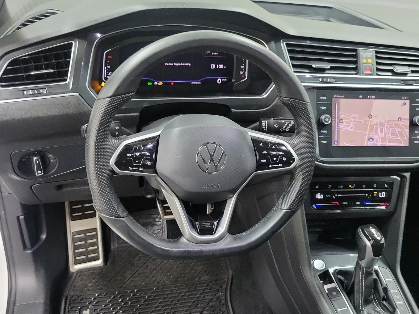 VW Tiguan * R-LINE* CARFAX * БЕЗ ПЪРВОНАЧАЛНА ВНОСКА - изображение 9