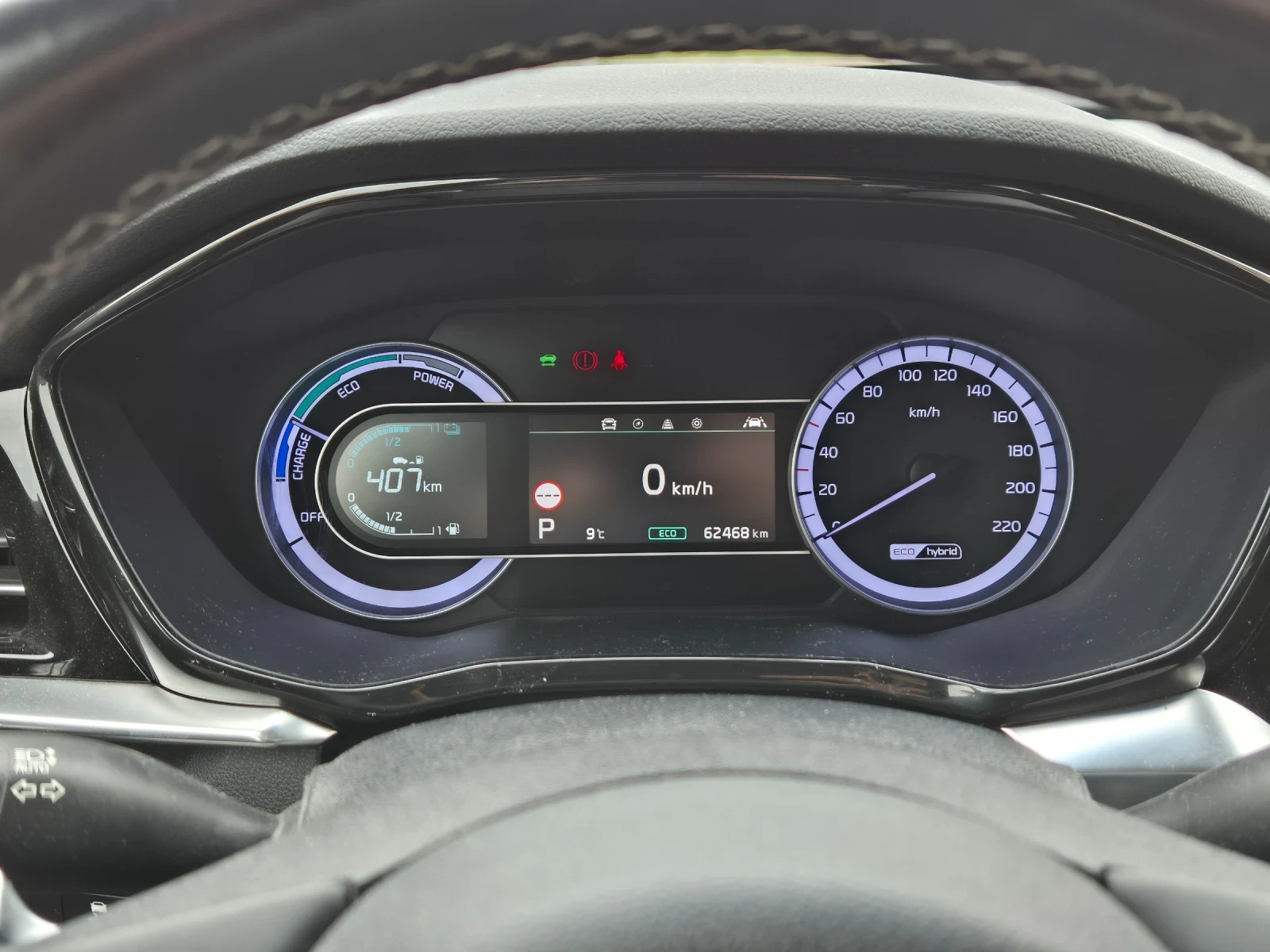 Kia Niro, снимка 6 - Автомобили и джипове - 54042625