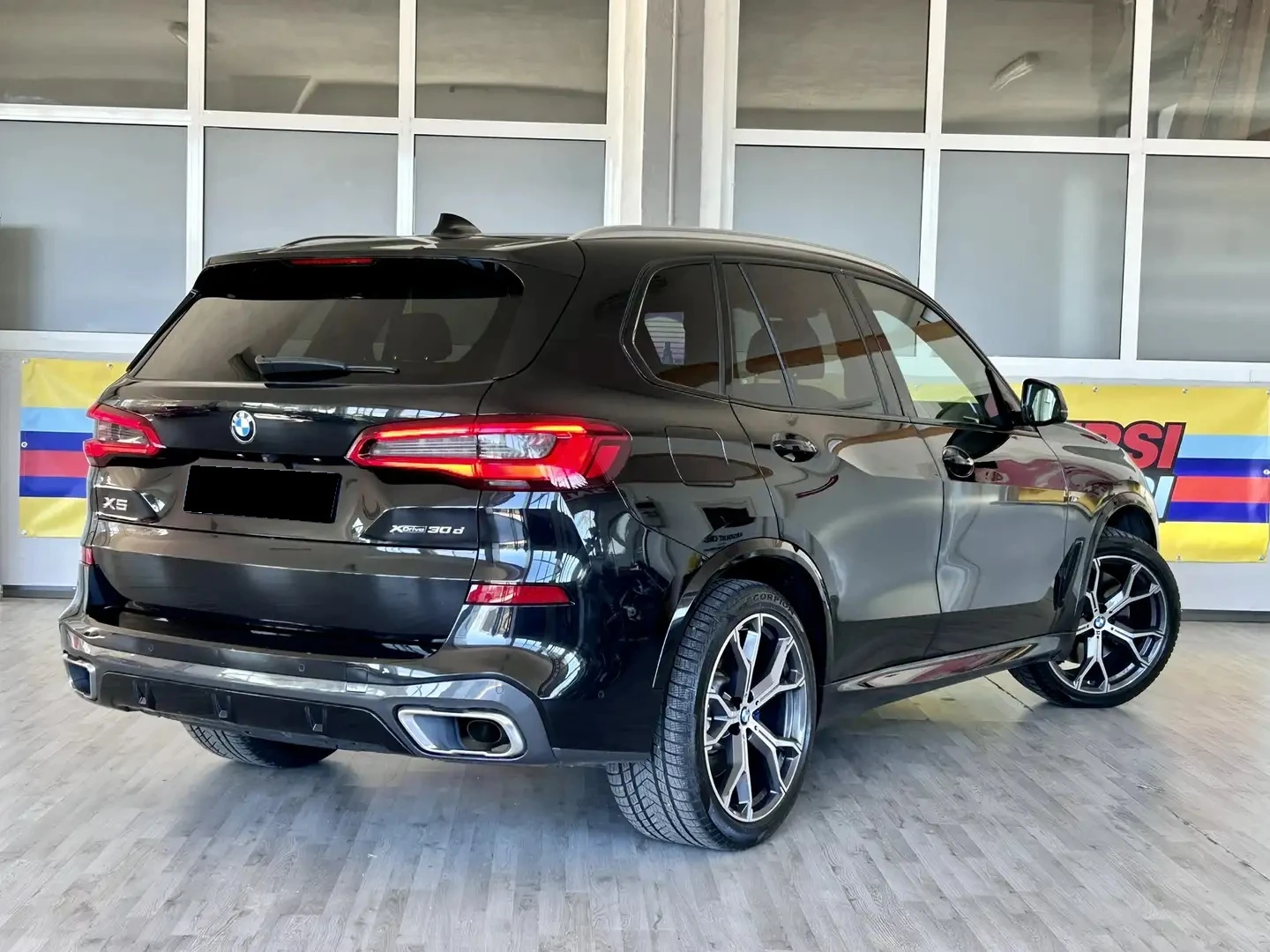 BMW X5 3.0d xDrive M-Pack, снимка 3 - Автомобили и джипове - 54203332