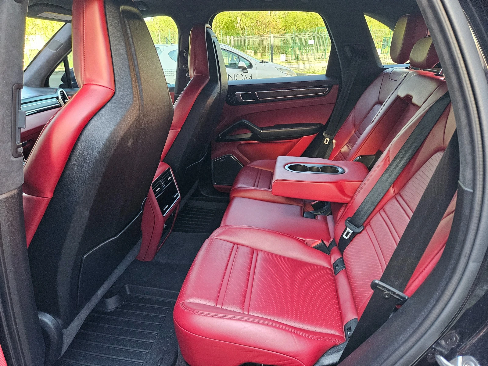 Porsche Cayenne GTS V8 FULL ПАНОРАМА , снимка 10 - Автомобили и джипове - 54374931