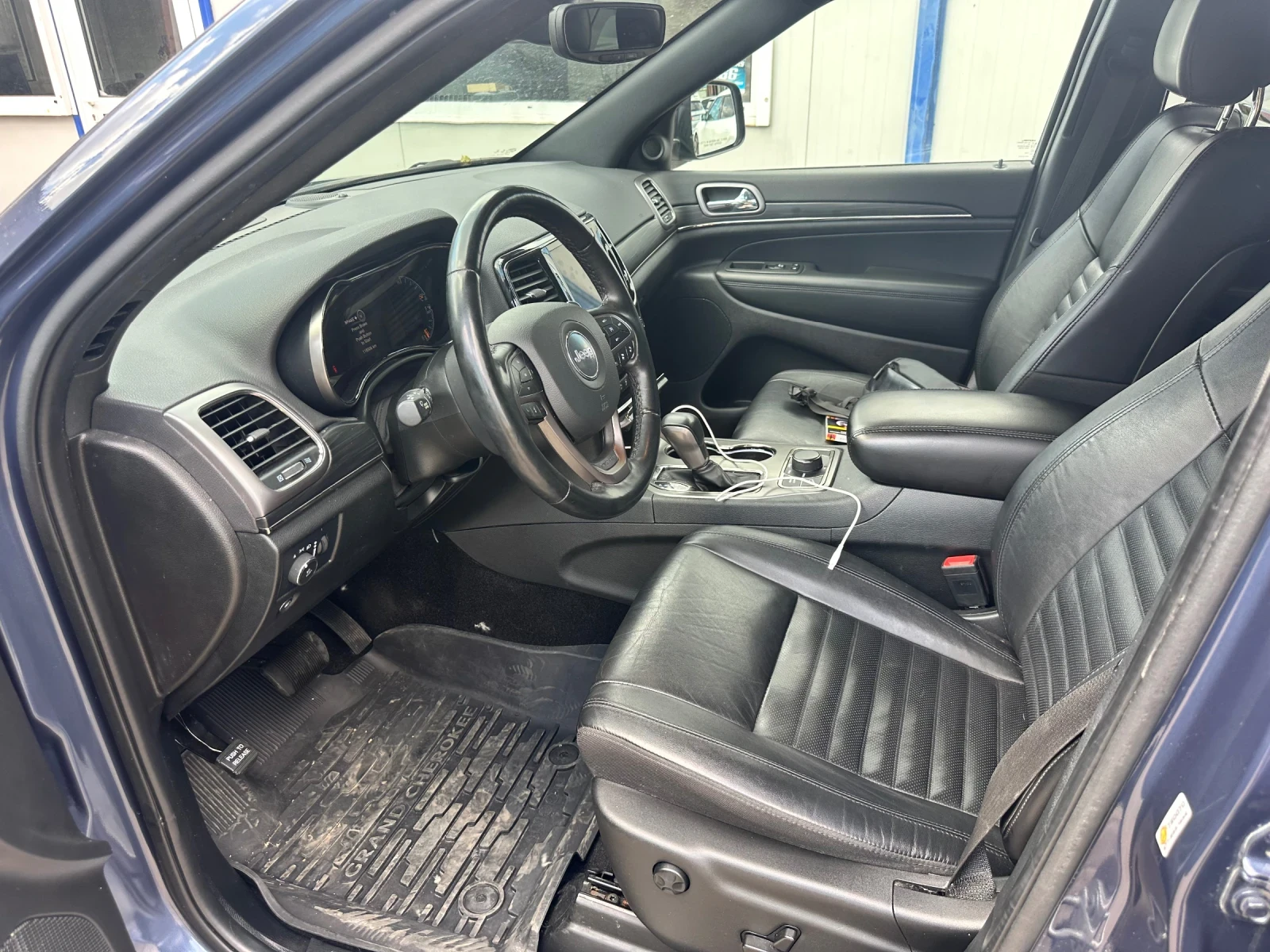 Jeep Grand cherokee Limited X 118 000 km, високо ниво оборудване, снимка 5 - Автомобили и джипове - 54703295