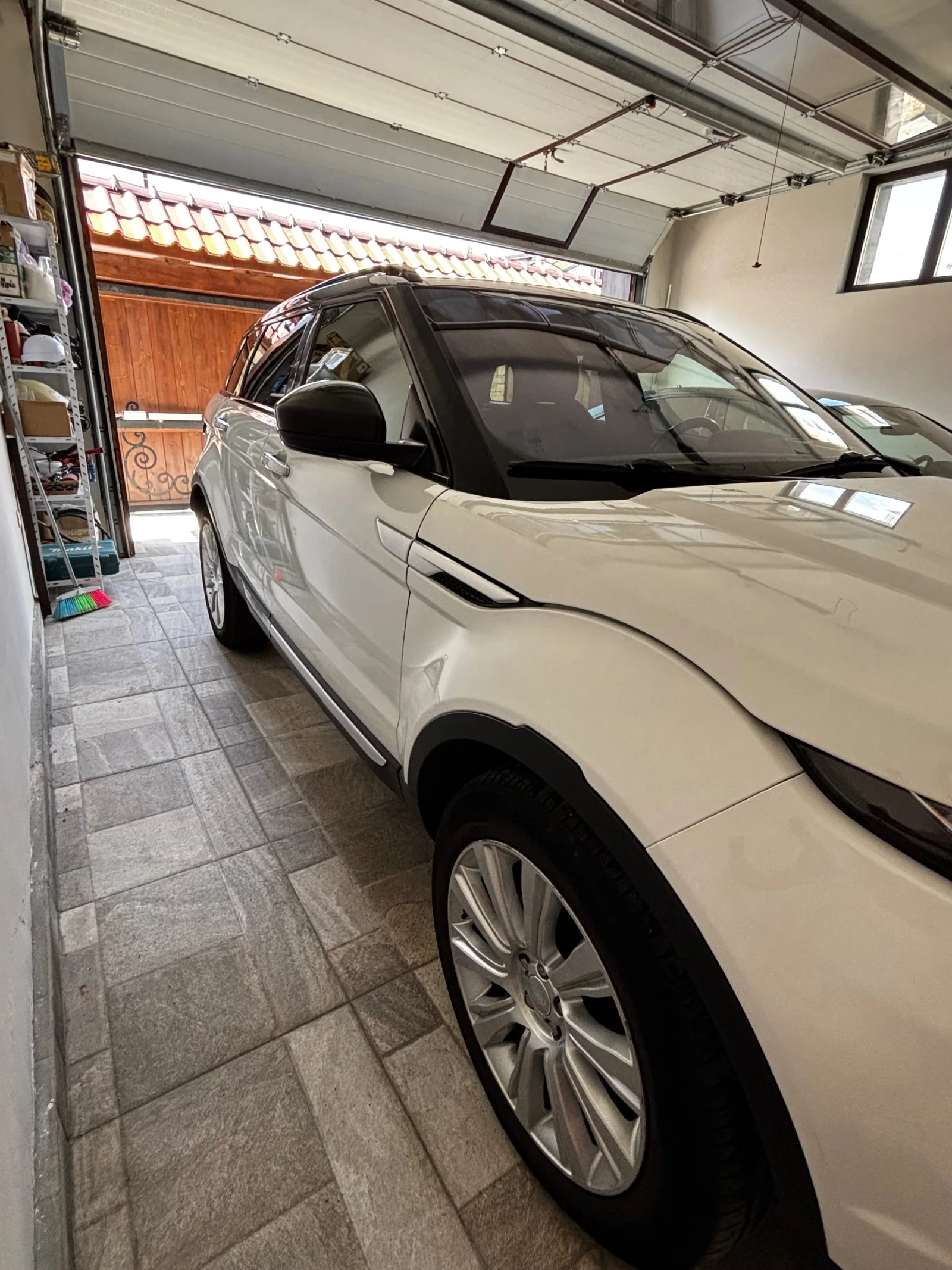 Land Rover Range Rover Evoque HSE 2.0-180hp, Full, 4x4, снимка 3 - Автомобили и джипове - 55847585