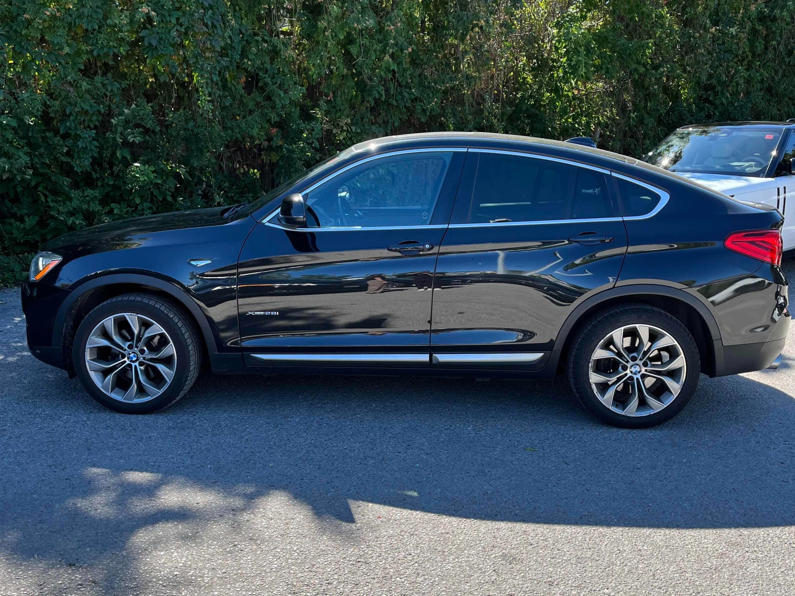 BMW X4 XDRIVE28I * CARFAX * AWD * NAV, снимка 2 - Автомобили и джипове - 56223152