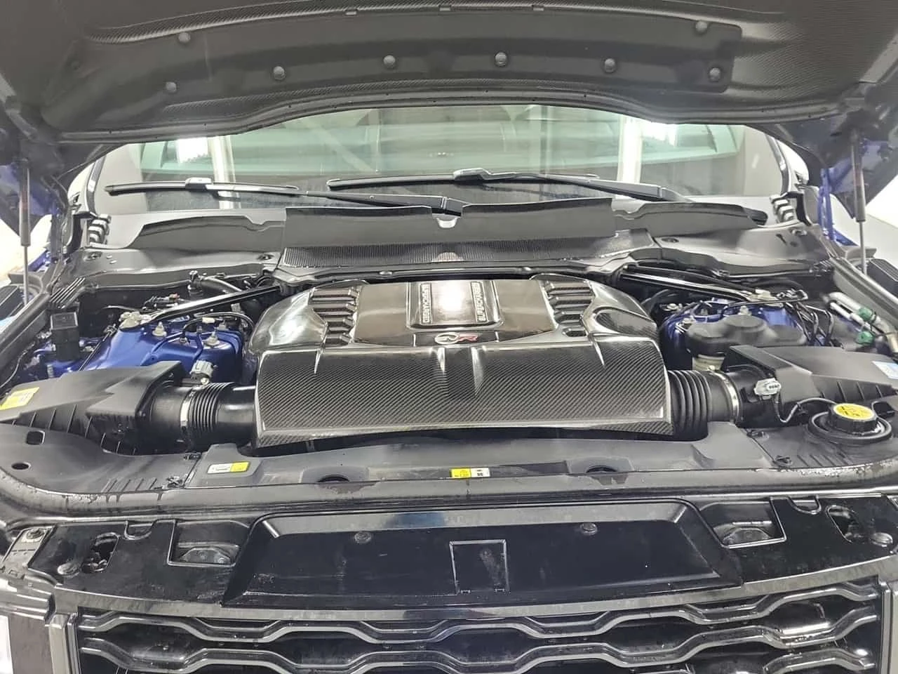 Land Rover Range Rover Sport *  SVR Carbon Edition * CARFAX *  | Mobile.bg � ����������� 17