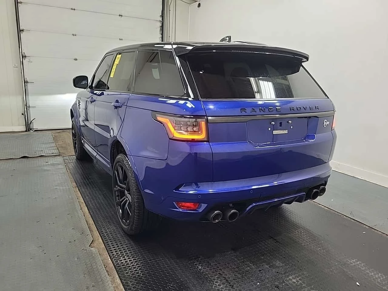 Land Rover Range Rover Sport *  SVR Carbon Edition * CARFAX *  | Mobile.bg � ����������� 4
