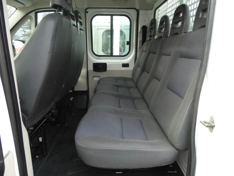 Citroen Jumper 2.2 130 кс климатик, снимка 9 - Бусове и автобуси - 53122435