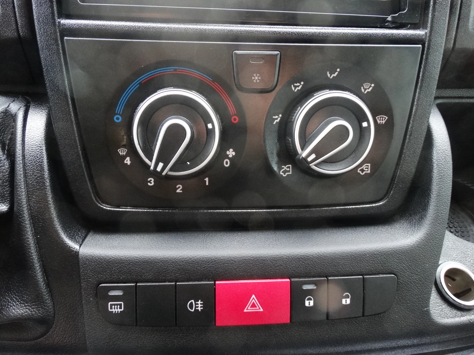 Citroen Jumper 2.2 130 �� �������� | Mobile.bg � ����������� 16