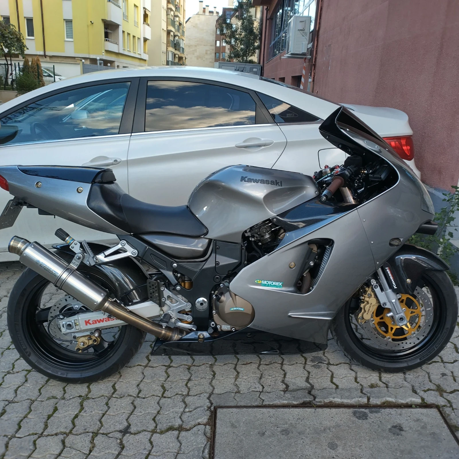 Kawasaki Zx 12-R - изображение 6