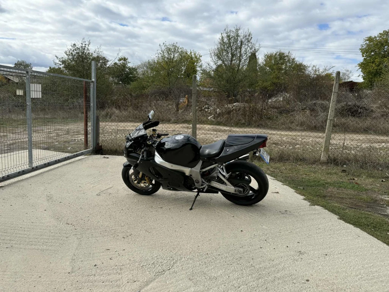 Suzuki Gsxr K2 1000 - изображение 5