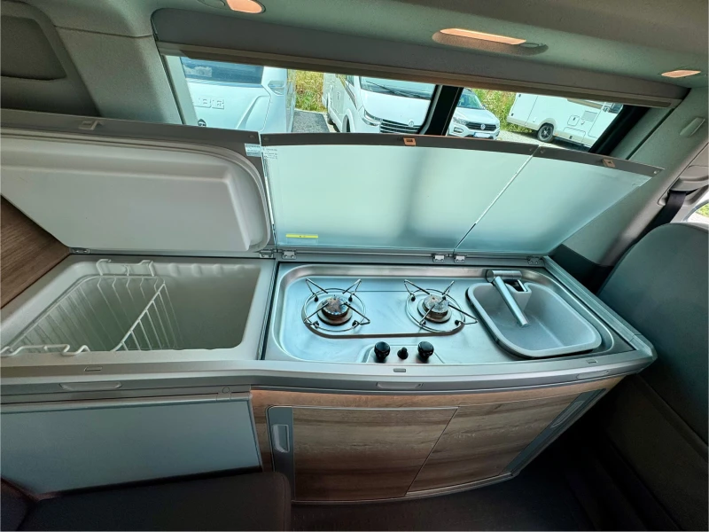 Кемпер VW California, снимка 7 - Каравани и кемпери - 52450993