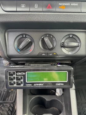 Skoda Fabia ГАЗ 2019г 210 000км 1 ви Собственик, снимка 14