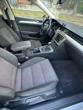 VW Passat BlueMotion b8 2016 г. | 2.0 TDI 150 к . Ел теглич, снимка 11