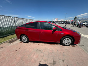 Toyota Prius, снимка 3 - Автомобили и джипове - 46049355