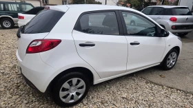 Mazda 2 - 2900 € / 5671.91 лв. - 67292747 4
