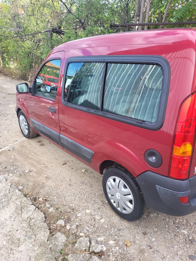 Renault Kangoo 1.2i, снимка 5 - Автомобили и джипове - 47487118