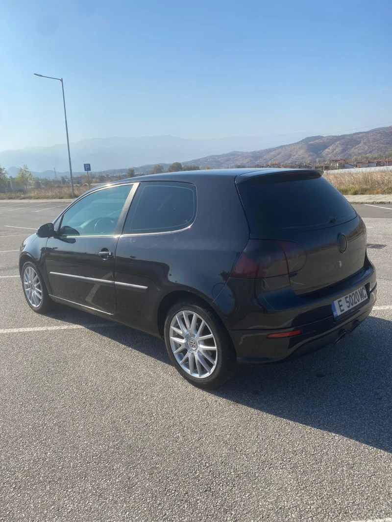 VW Golf, снимка 1 - Автомобили и джипове - 47862048