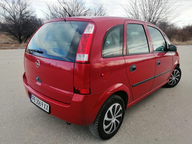 Opel Meriva 1.6 * * КЛИМА * * 8 КЛАПАНА. Стария мотор , снимка 2 - Автомобили и джипове - 48321323