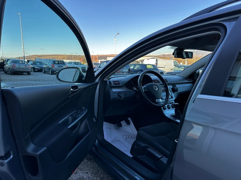 VW Passat 2.0TDI-Климатроник-Автопилот-NEW-TOP, снимка 7 - Автомобили и джипове - 48413456