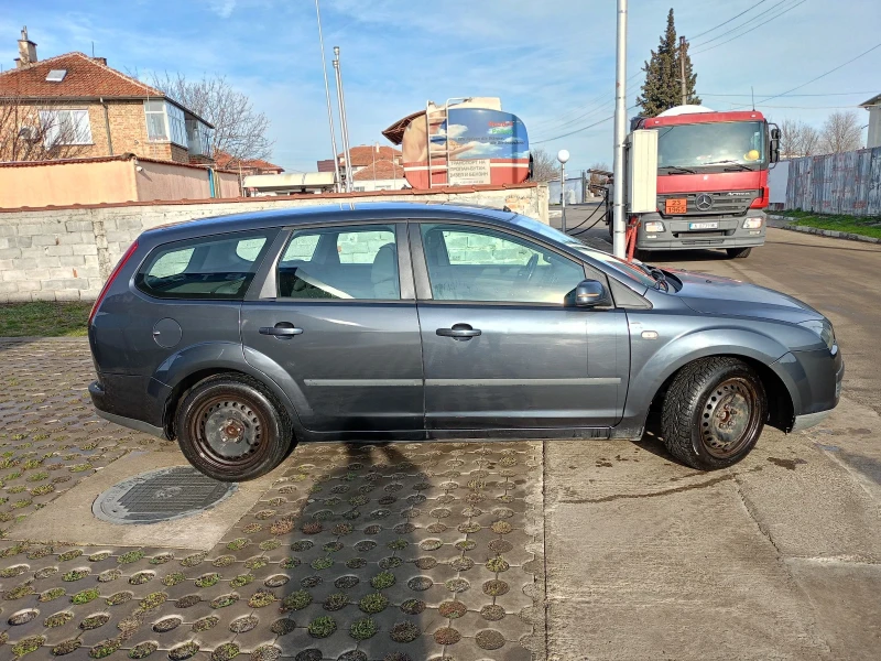 Ford Focus 1.6TDCI, снимка 9 - Автомобили и джипове - 48598553