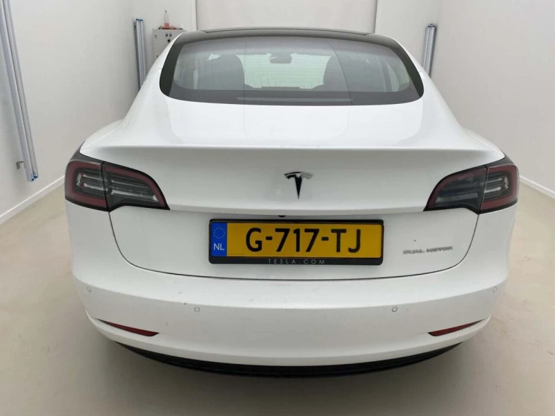 Tesla Model 3 4x4 Long Range FSD Гаранция, снимка 8 - Автомобили и джипове - 48637254