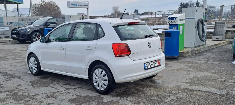 VW Polo = ОТЛТИЧНА= , снимка 5 - Автомобили и джипове - 48709892