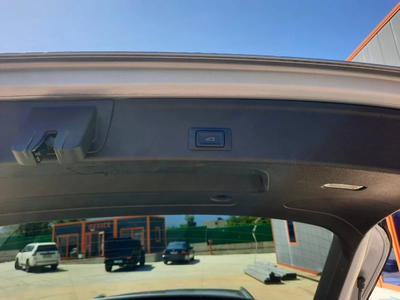 Audi A4 2.0TDI* S-line* Matrix* DriveSelect, снимка 17 - Автомобили и джипове - 51598627