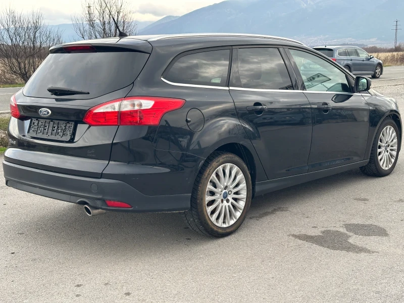 Ford Focus 1.6i, снимка 5 - Автомобили и джипове - 52688940