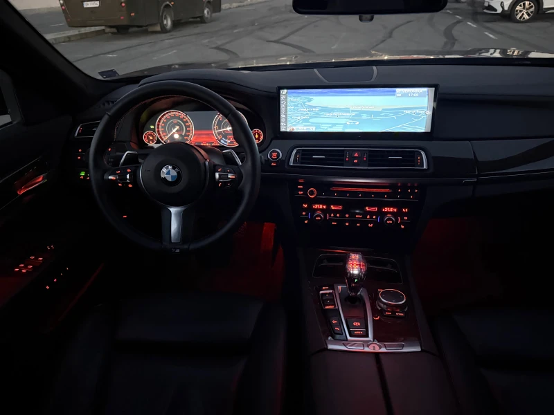 BMW 740 xDrive, снимка 9 - Автомобили и джипове - 53100933