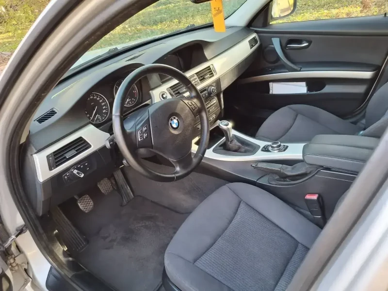 BMW 320, снимка 11 - Автомобили и джипове - 53153706