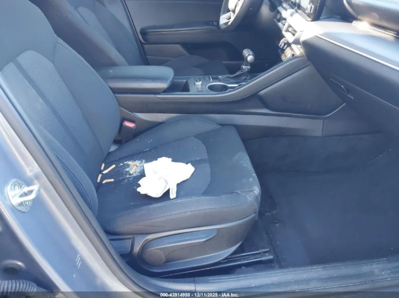 Kia K5 1.6l Lxs, снимка 5 - Автомобили и джипове - 53259206