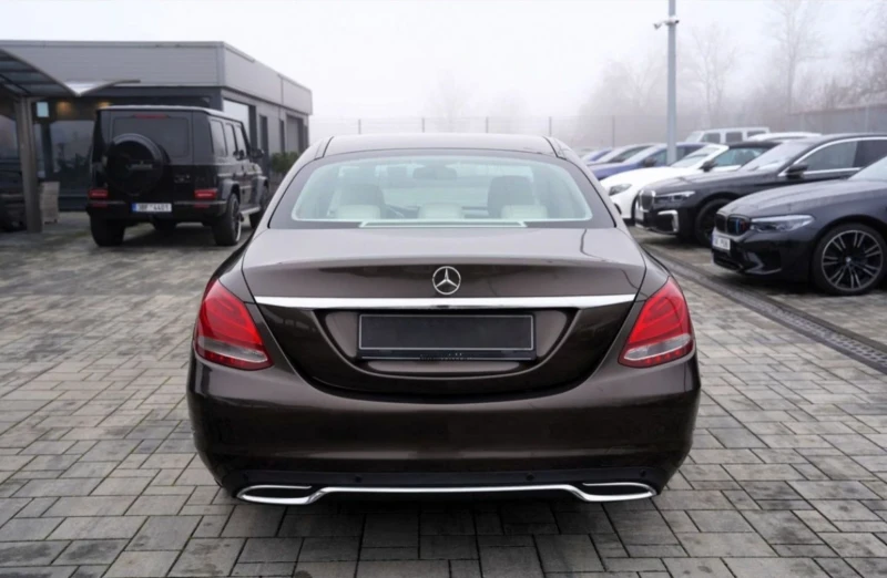 Mercedes-Benz C 180 i 7G Tronic/Кожа/Avantgard, снимка 4 - Автомобили и джипове - 53297668