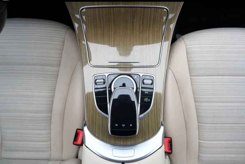 Mercedes-Benz C 180 i 7G Tronic/Кожа/Avantgard, снимка 12 - Автомобили и джипове - 53297668