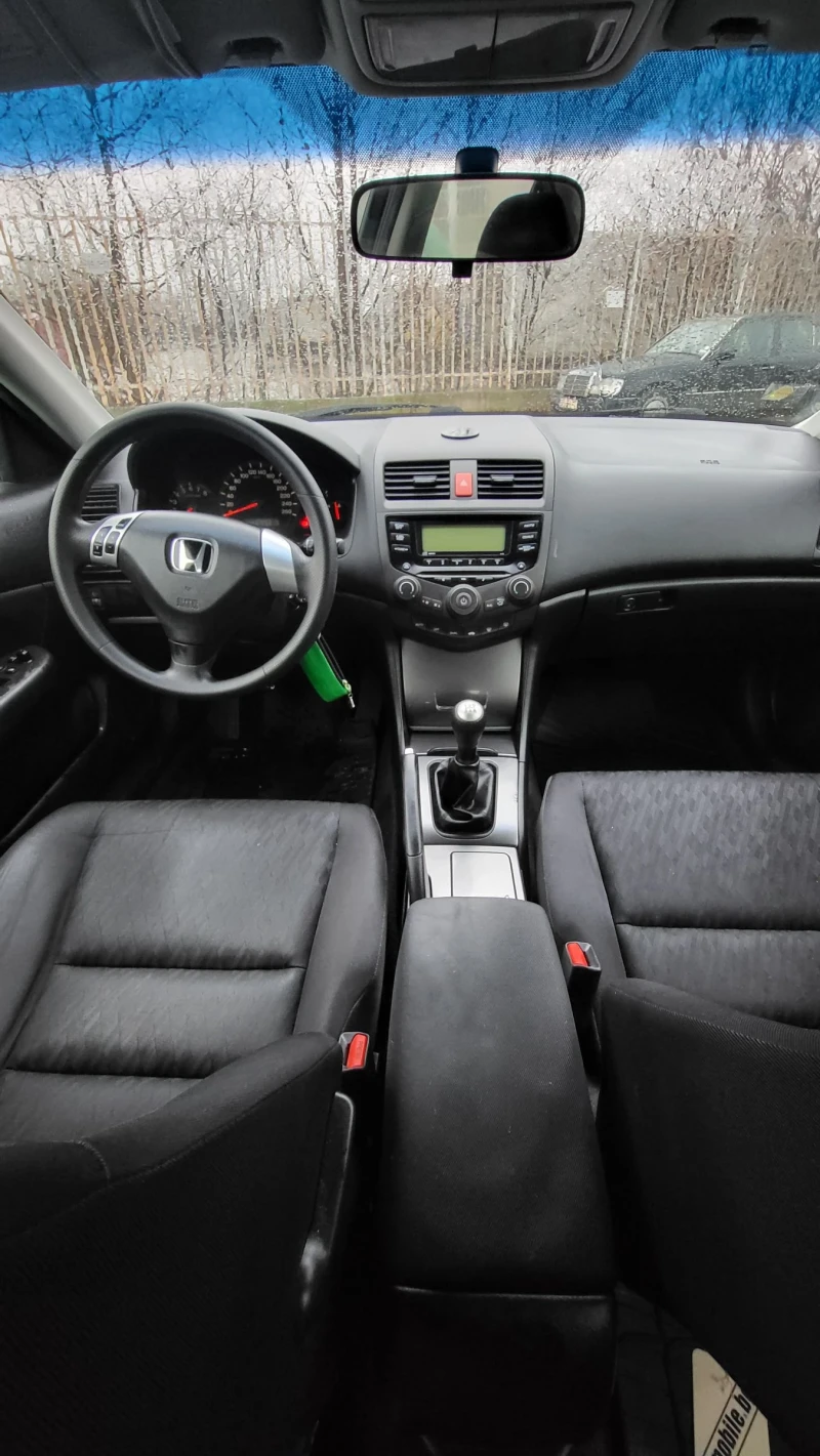 Honda Accord 2.0 155, снимка 14 - Автомобили и джипове - 53484297