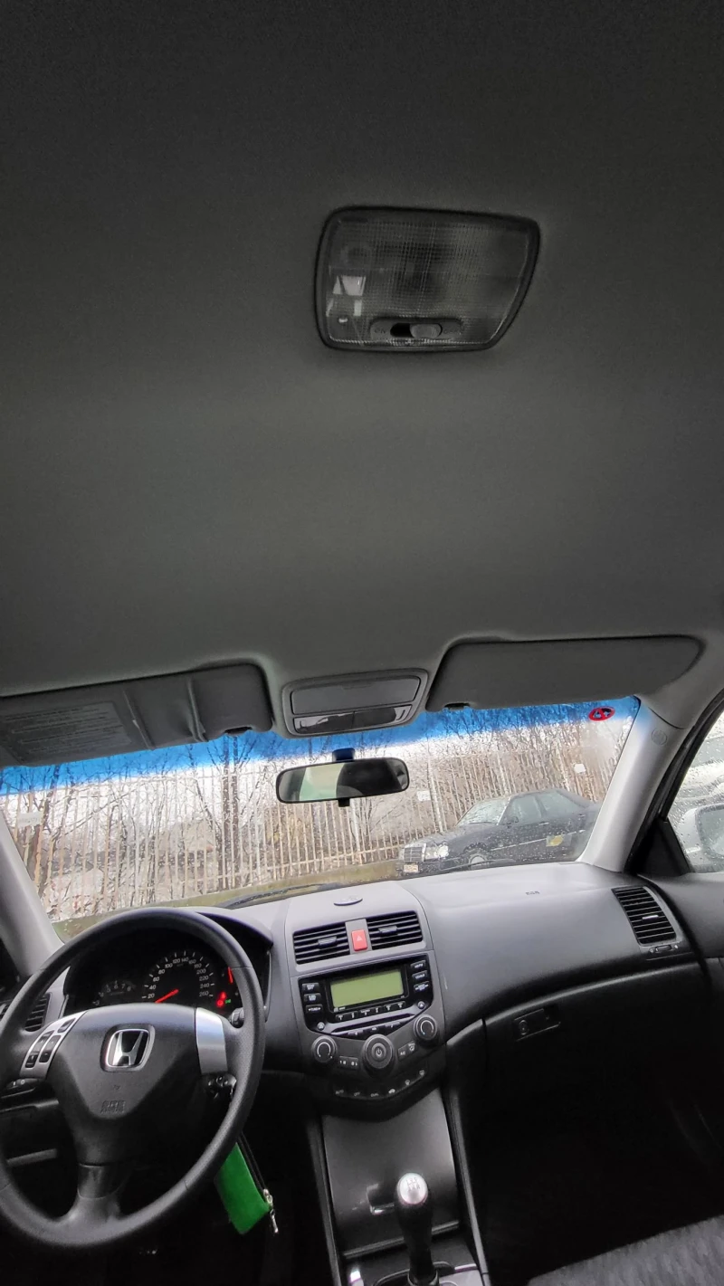 Honda Accord 2.0 155, снимка 12 - Автомобили и джипове - 53484297
