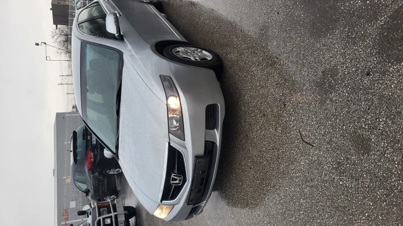 Honda Accord 2.0 155, снимка 2 - Автомобили и джипове - 53484297