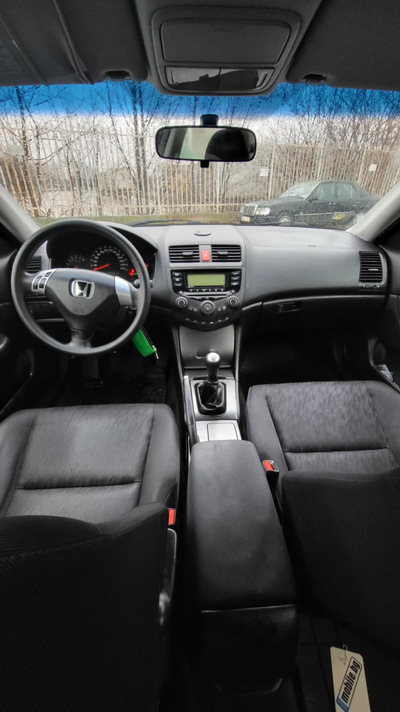 Honda Accord 2.0 155, снимка 13 - Автомобили и джипове - 53484297