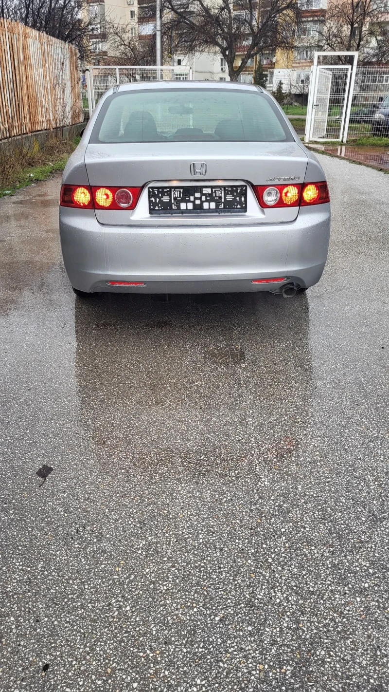 Honda Accord 2.0 155, снимка 7 - Автомобили и джипове - 53484297